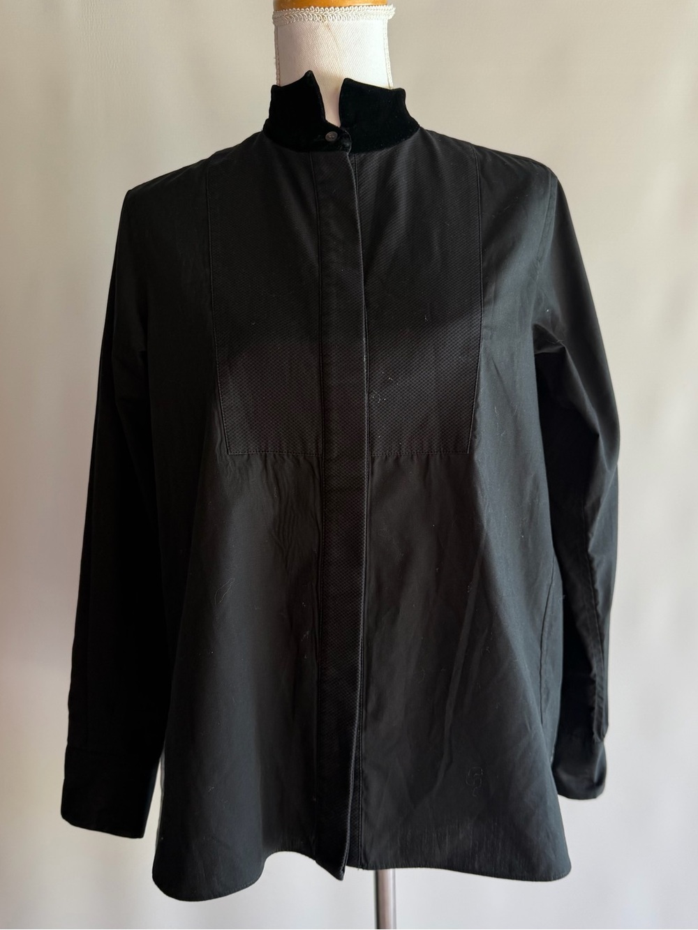 Sacai Pleated Back Swingy Tuxedo Shirt - sz 2 (medium)